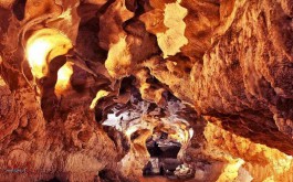 Catle Khoor Cave